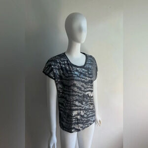 Womens Sequined Gray Silver Top Size S / M NWOT